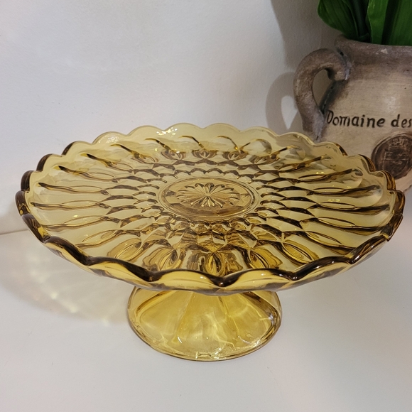 Vintage Anchor Hocking Amber Cake Stand - Picture 2 of 6